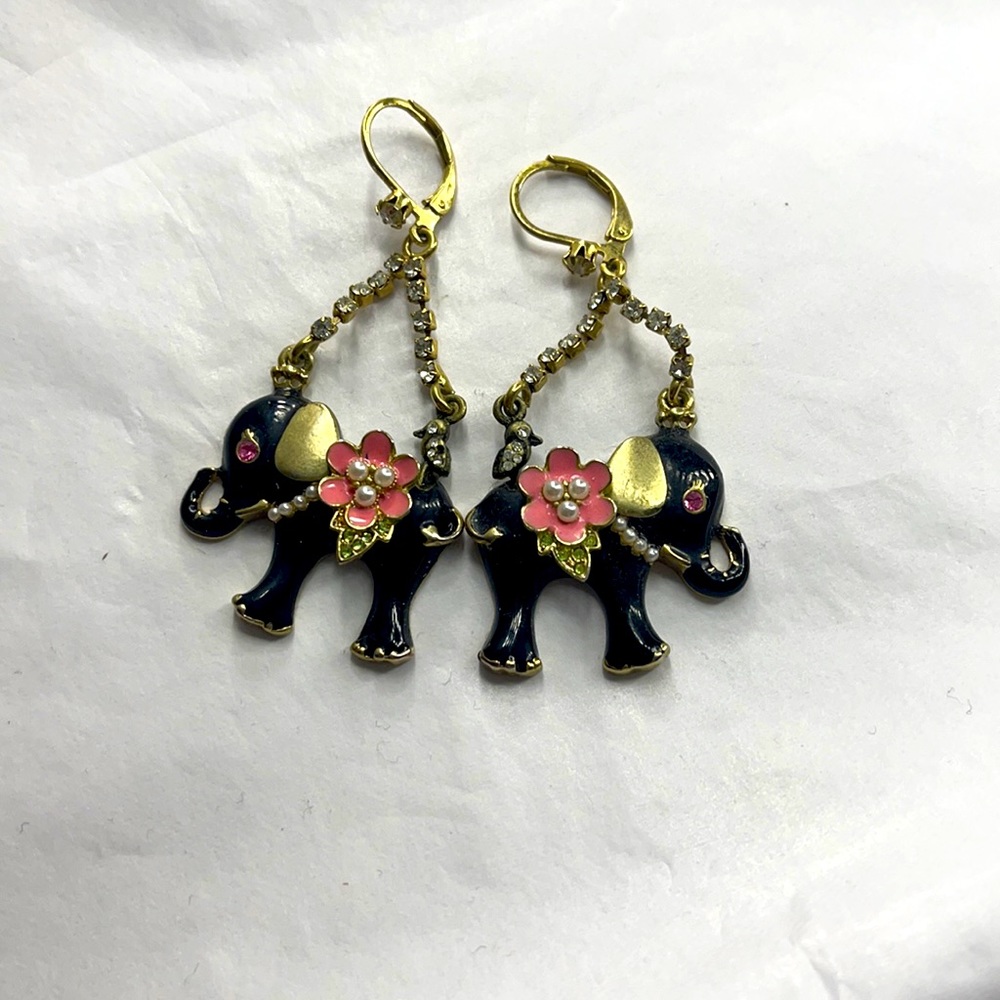 Betsey Johnson Elephant Earrings